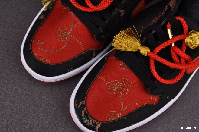 Rep TB Low Year New 1 Chinese Jordan OG DD2233-001 0823